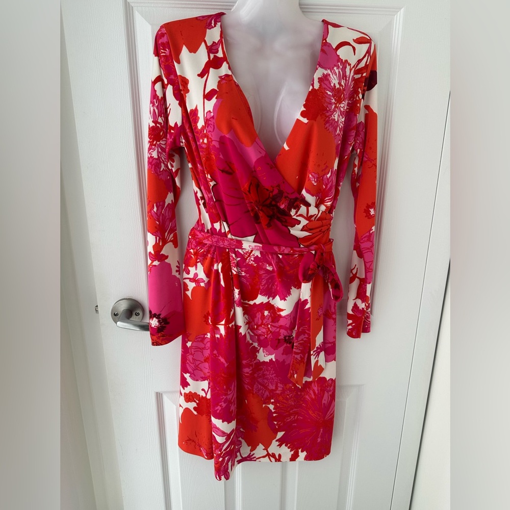 Jones New York Petite V Neck Orange Pink White Faux Wrap Dress with Belt Small